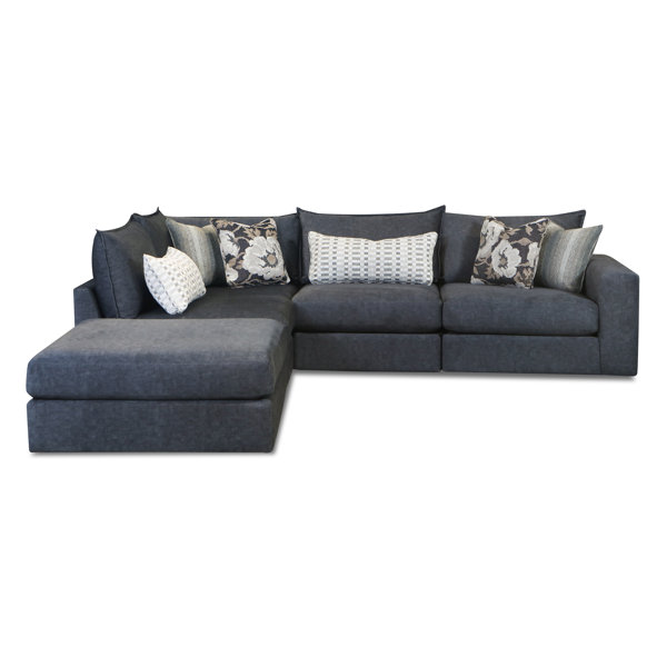 4   Piece Upholstered Sectional 